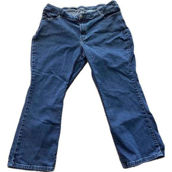 Lee Jeans Modern Series Curvy fit Bootcut Women’s Size 24P - Picture 1 of 7